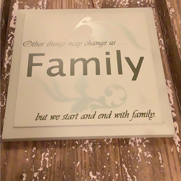 Wood Plaque Sign "Family" Office Gift, Inspiration - Picture 2 of 3